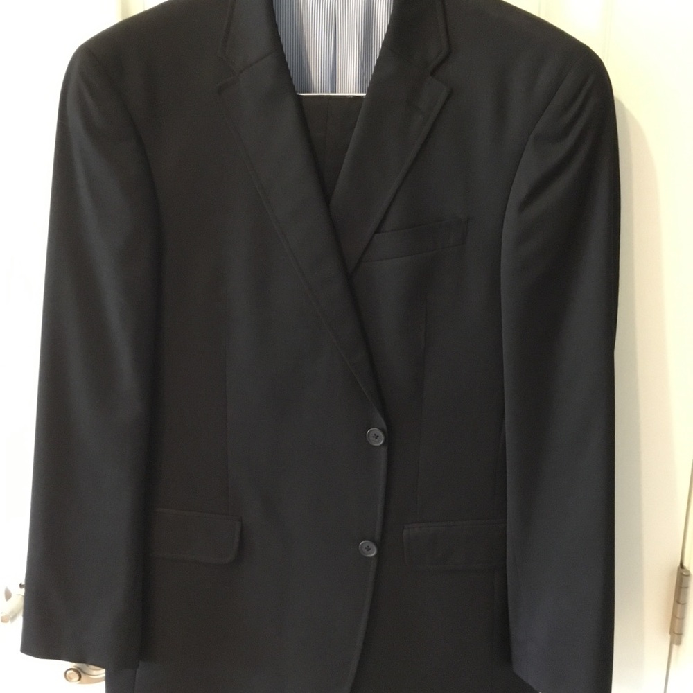 Classic Black Men’s Tommy Hilfiger Suit